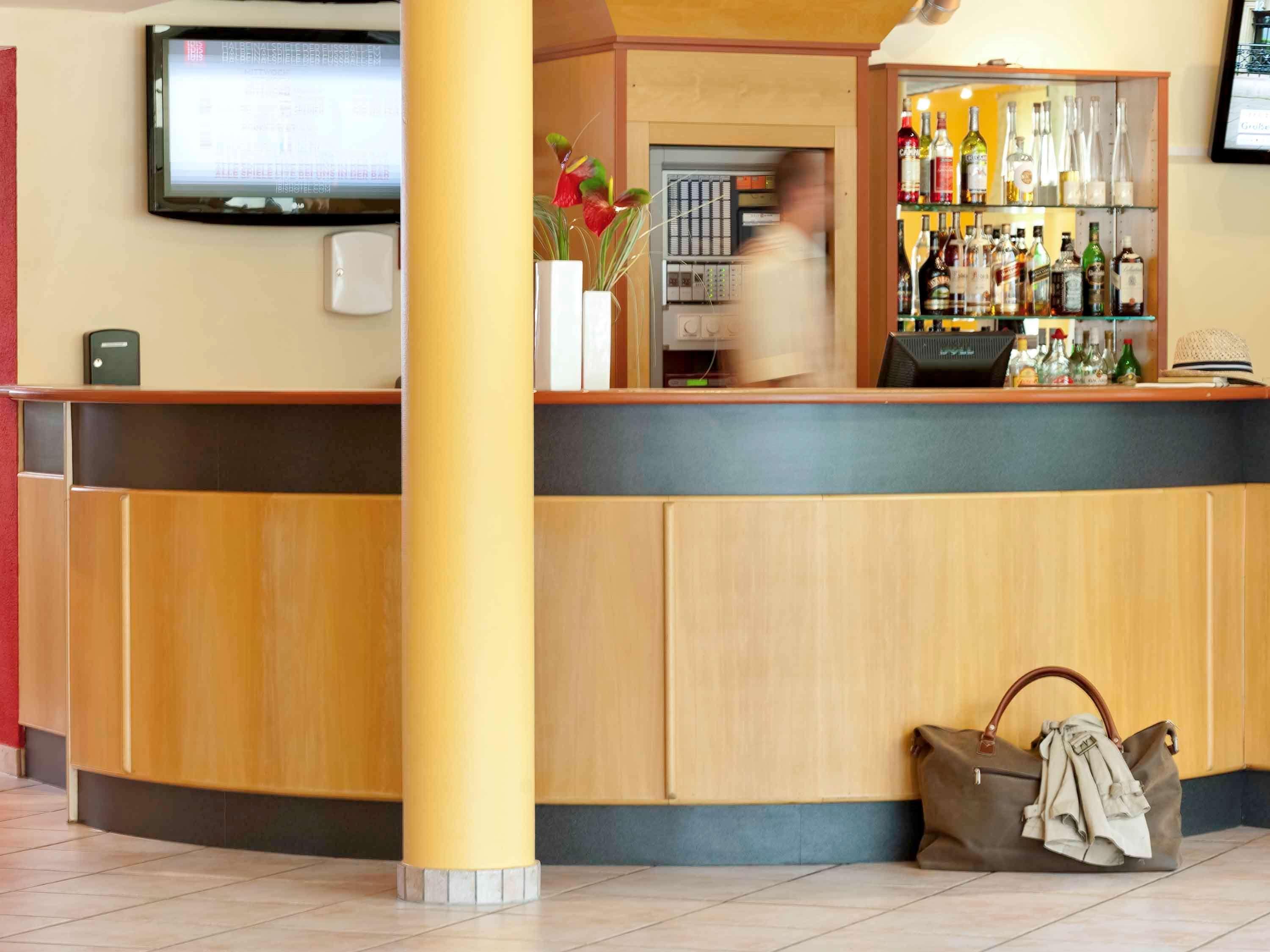 Hotel Ibis Koeln Frechen Exterior foto